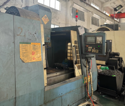 常州地区工厂处理加工中心、数控车床2台、普车