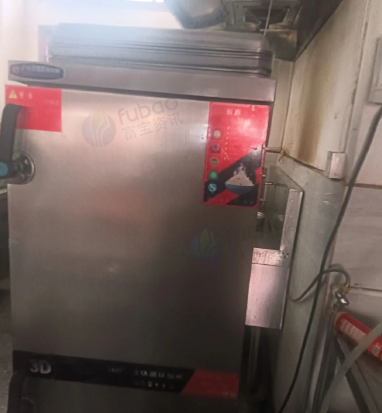 江门地区店铺处理空调、冰箱、热水器、桌椅