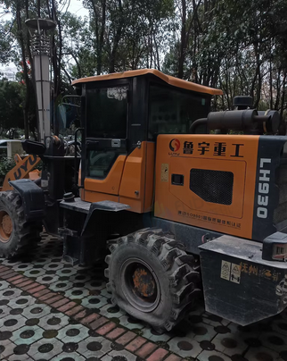 抚州地区处理鲁宇重工铲车