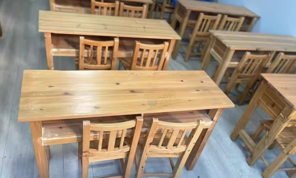 长沙地区处理大量课桌椅