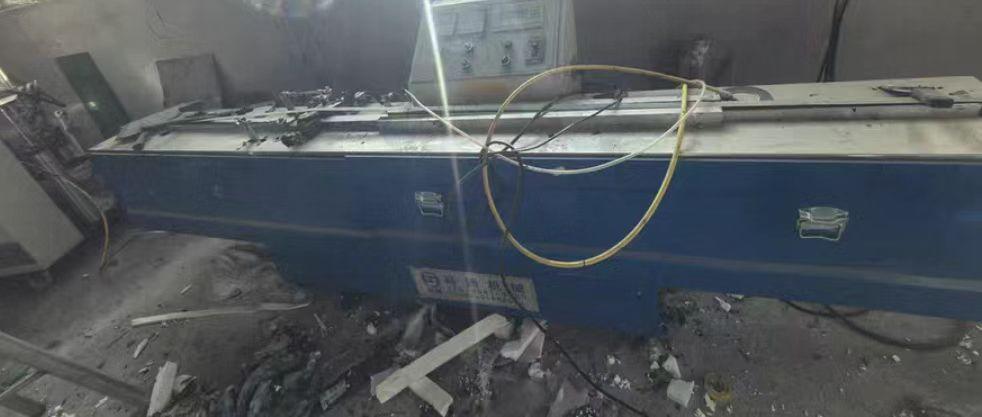 定西地区闲置处理玻璃清洗机、丁基胶涂布机、打胶机