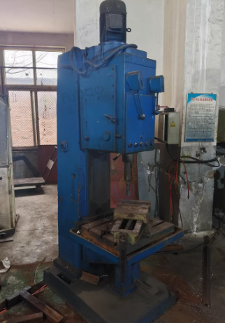 烟台地区处理3台钻床