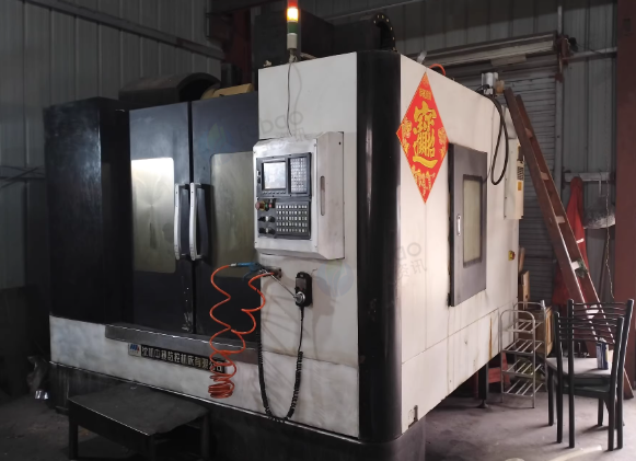 泰州地区工厂处理1160加工中心1台、KND加工中心1台