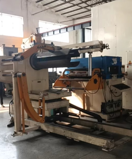 佛山地区工厂处理韩国1300送料机全套设备