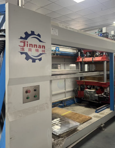 东莞地区处理工业冷水机+进南机械JN-3自动焊机