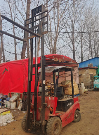 临沂地区个人处理1.5吨电动叉车