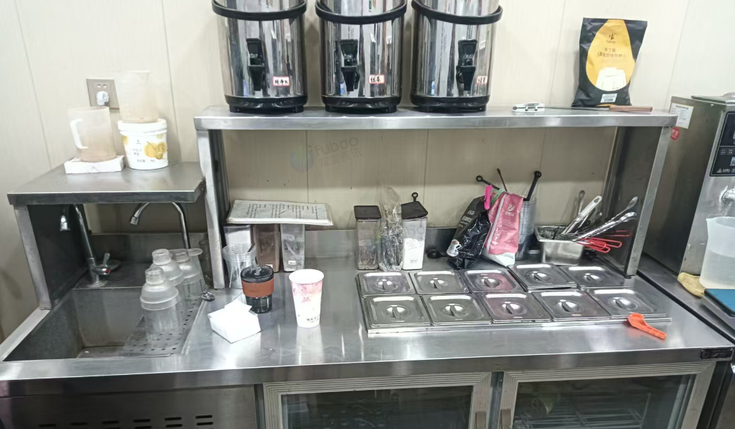 临汾地区店铺处理奶茶店整套设备