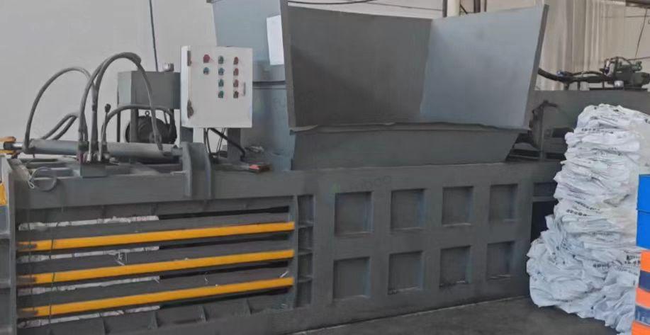 滁州地区闲置处理卧式液压打包机、团粒机