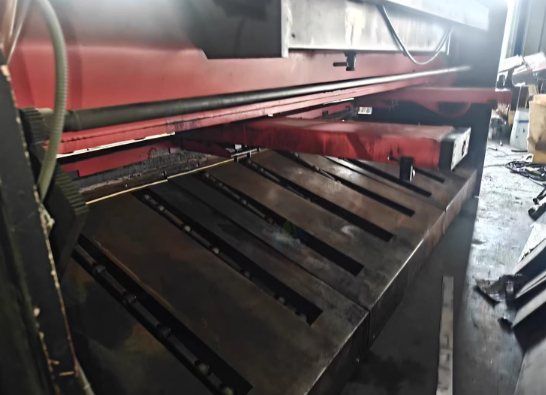 天津地区工厂处理6*3200剪板机