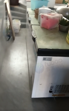 上饶地区处理冰柜、煎饼机、猛火灶、热水桶