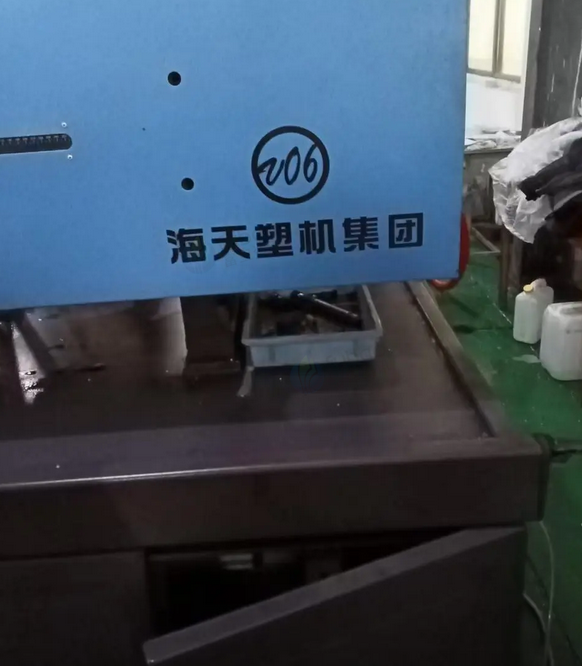 宁波地区处理2台90 1台160注塑机