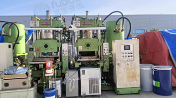 青岛地区处理300吨真空硫化机