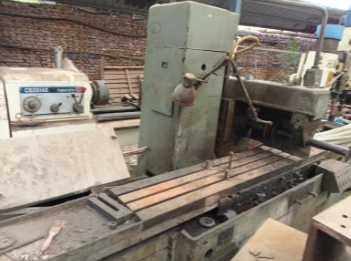 菏泽地区处理5台万能铣床