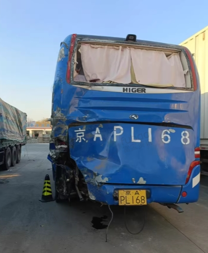 佛山地区处理京牌35坐客车