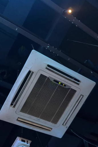 贵阳地区处理美的10匹天花机