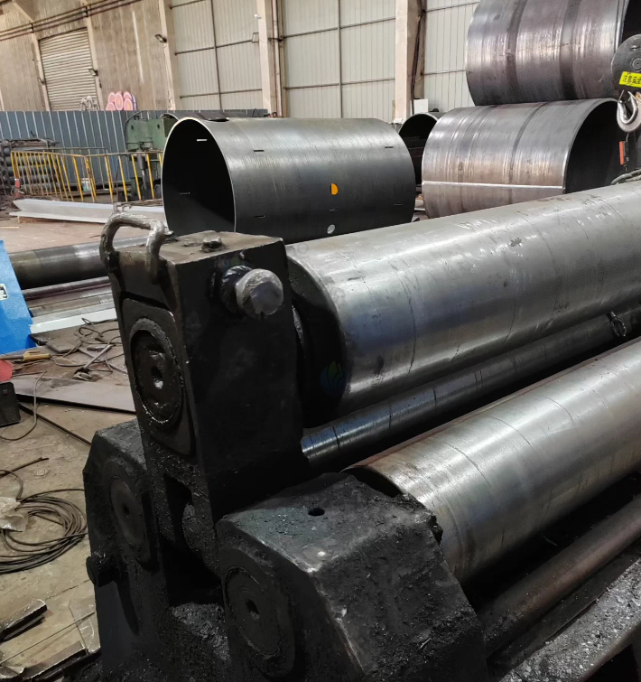 无锡地区工厂处理2000三辊卷板机