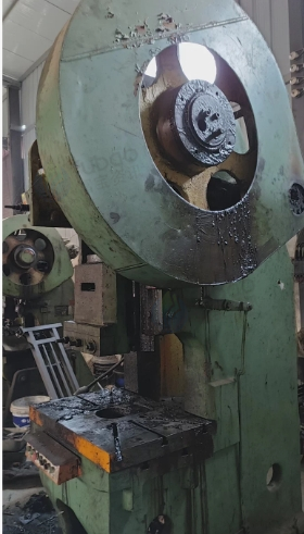 商丘地区处理工厂闲置125吨液压冲床