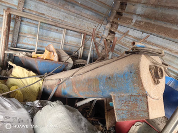 石家庄地区处理羊槽子3米到6米，扎草机，磨面粉碎机，蛟龙机