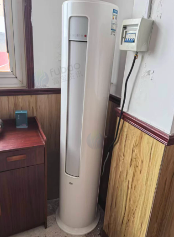 枣庄地区处理2台圆柱空调 1台挂式空调 5套办公设备