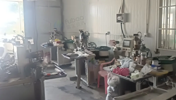 汕头地区加工厂处理自动穿肩带超声波机、打枣机、超声波焊接机