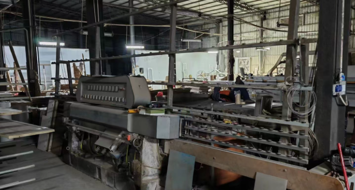 东莞地区处理海德威HZM9玻璃直线磨边机