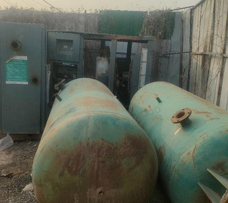 潍坊地区处理2台螺杆空压机