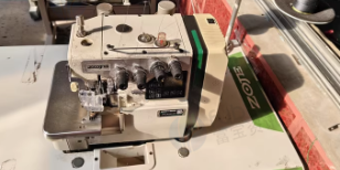 济南地区服装厂处理3台自动切线双针 2台自动四线 4台普通四线 5台平车 1台781锁眼机 1台双平台压烫机