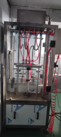 青岛地区处理4头罐装机带洗瓶机 水处理机 烘瓶机 传送带 