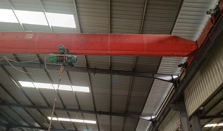 重庆地区处理行车吊、合力3.5吨叉车