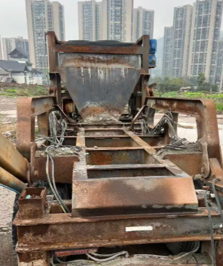 重庆地区处理移动碎石机、给料机、震动筛
