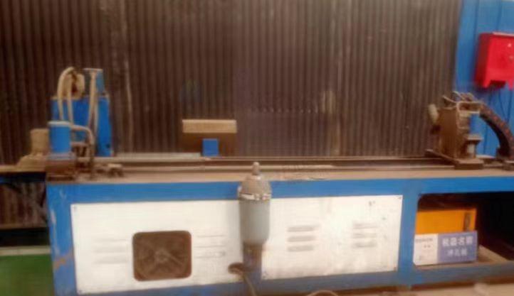 安阳地区处理等离子切割机、角钢冲孔割断机、法栏机、折边机等全套铁皮风管设备