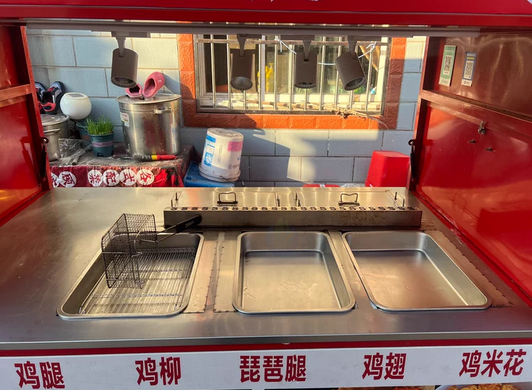 上海地区处理1批炸鸡设备、三轮车