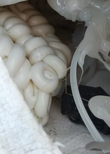 南通地区处理聚乙烯机头料一批