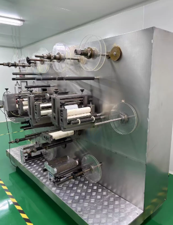 镇江地区工厂处理敷料贴自动包装机1台、卧式罐装机1台