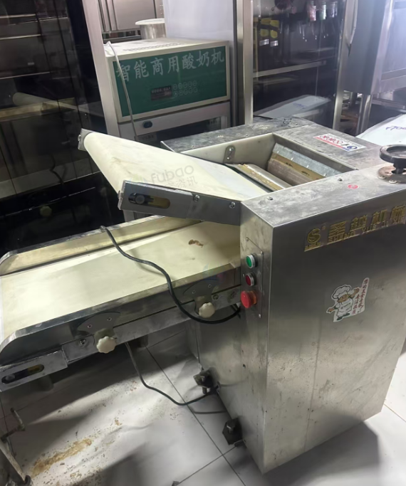 临汾地区店铺处理商用压面机、飞利浦变频空调、全自动揉面机