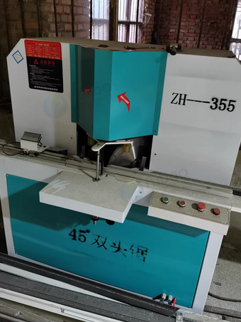 衡水地区工厂处理45度双头锯切角机