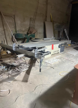 玉林地区工厂处理自动切割机、雕刻机、推台锯等