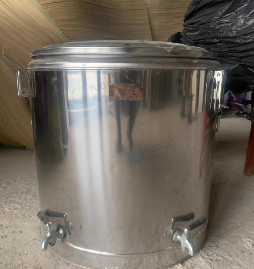 海口地区处理厨房设备一批