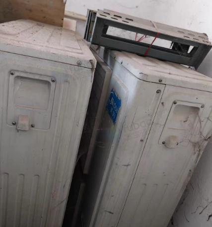 清远地区处理4台5匹天花机、2匹柜机