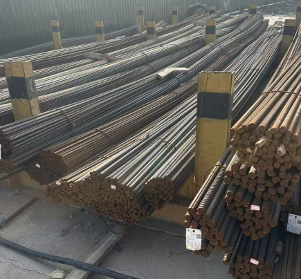 供应：1300吨钢筋条、螺纹钢