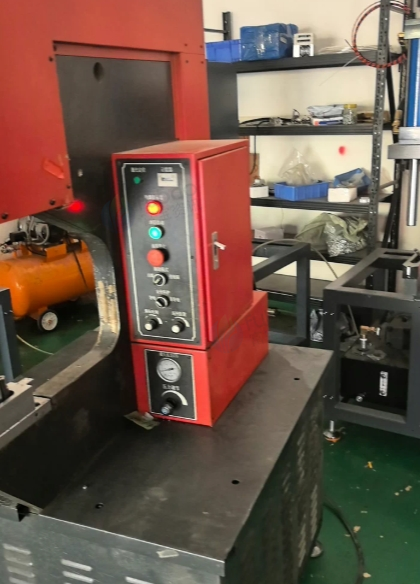 东莞地区处理液压压铆机8吨