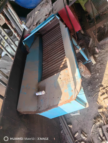 石家庄地区处理羊槽子3米到6米，扎草机，磨面粉碎机，蛟龙机