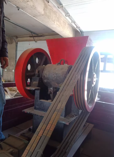 大连地区处理小型颚式破碎机