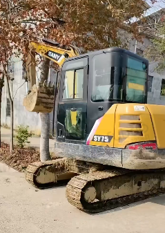 赣州地区处理18年自用挖掘机