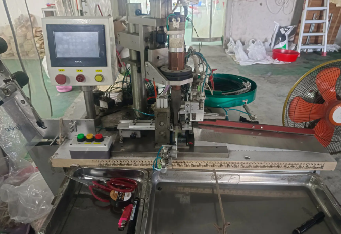 汕头地区工厂处理文胸肩带加工厂整厂设备