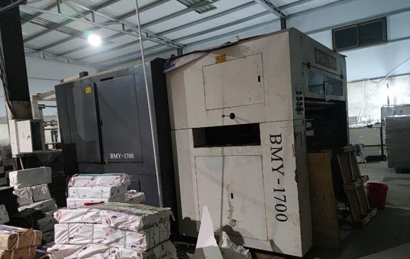 石家庄地区处理1700半自动模切机