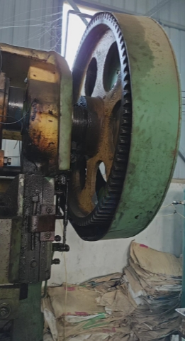 商丘地区处理工厂闲置125吨液压冲床