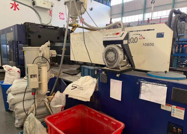 苏州地区工厂处理Carver600TE_A13北京精雕机1台、MA1300海天注塑机1台