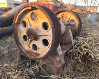 菏泽地区公司处理20吨柴油罐 鄂破 强力搅拌机 景浩1400型破碎机