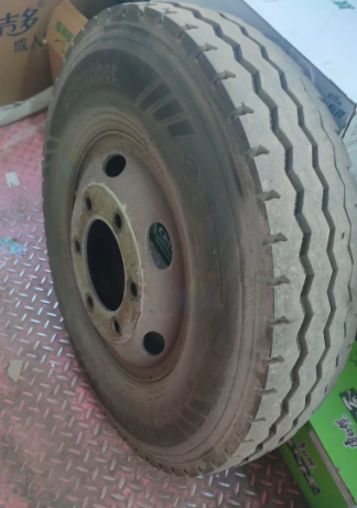太原地区处理中荣牌750轮胎